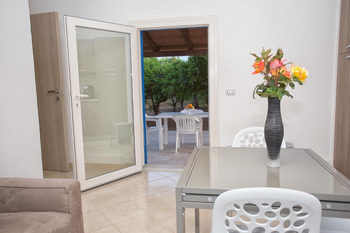 Family Room with Garden View,1114416573:JPEG