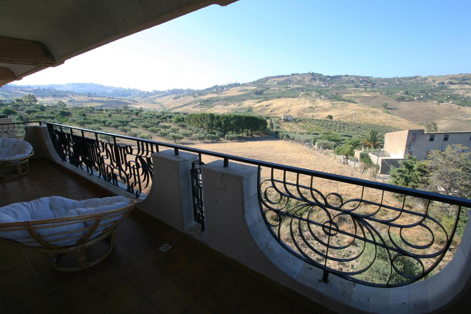Junior Suite with Garden View and Terrace